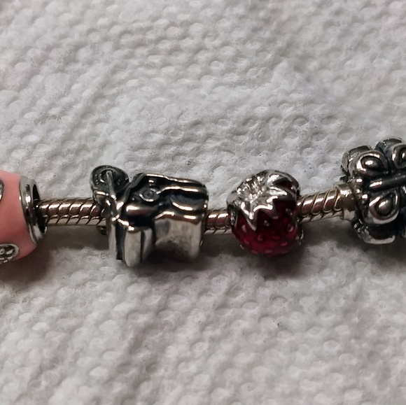 SOLD....Pandora bracelet - Picture 6 of 8